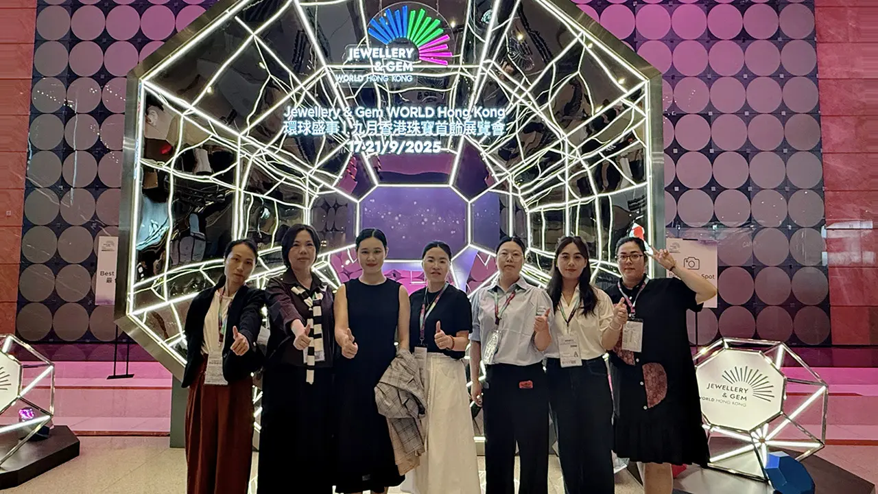 Provence Team Photo on Jewellery & Gem World Hong Kong Exhibition 2025