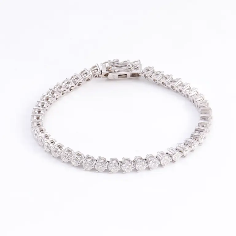 10k white gold round lab grown diamond three prong tennis bracelet 1