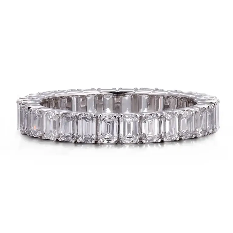 14k gold emerald lab grown diamond prong set eternity ring 1