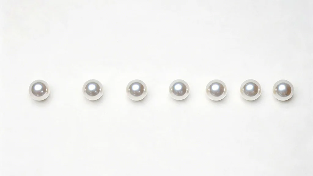Comparison of Akoya, freshwater, Tahitian, and South Sea pearl types