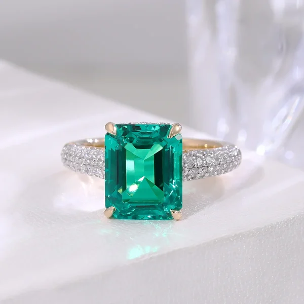 14k gold 6ct emerald green lab grown emerald side stone engagement ring 2